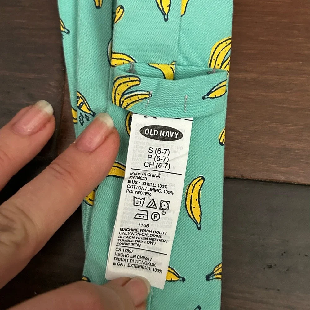 Old Navy aqua banana necktie